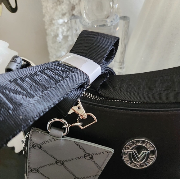Valentino Orlandi Black Crossbody Shoulder Bag! New! Stunning! - Picture 4 of 13